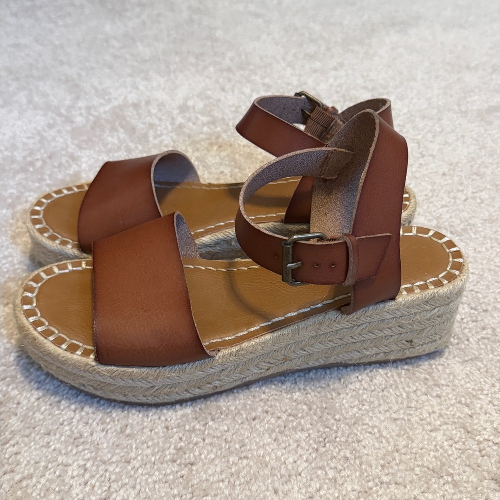 Universal Thread brown platform espadrille wedge sandal, size 8 - Picture 2 of 7